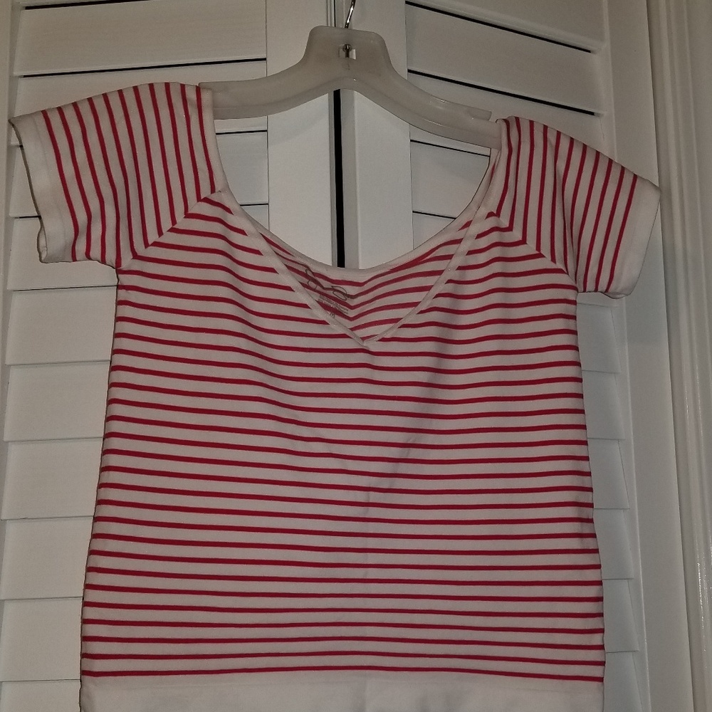 Jessica Simpson red white striped crop